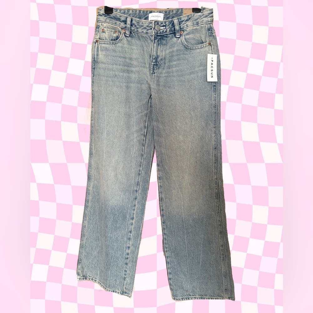 PacSun Women's Wide-Leg Jeans in Light Wash Blue 🤍